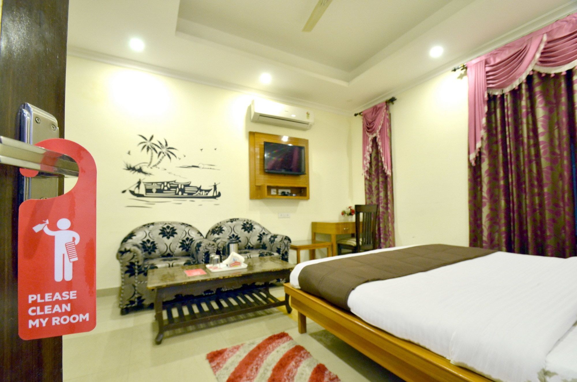 Oyo 5190 Hotel Golden Inn Chandigarh Ngoại thất bức ảnh
