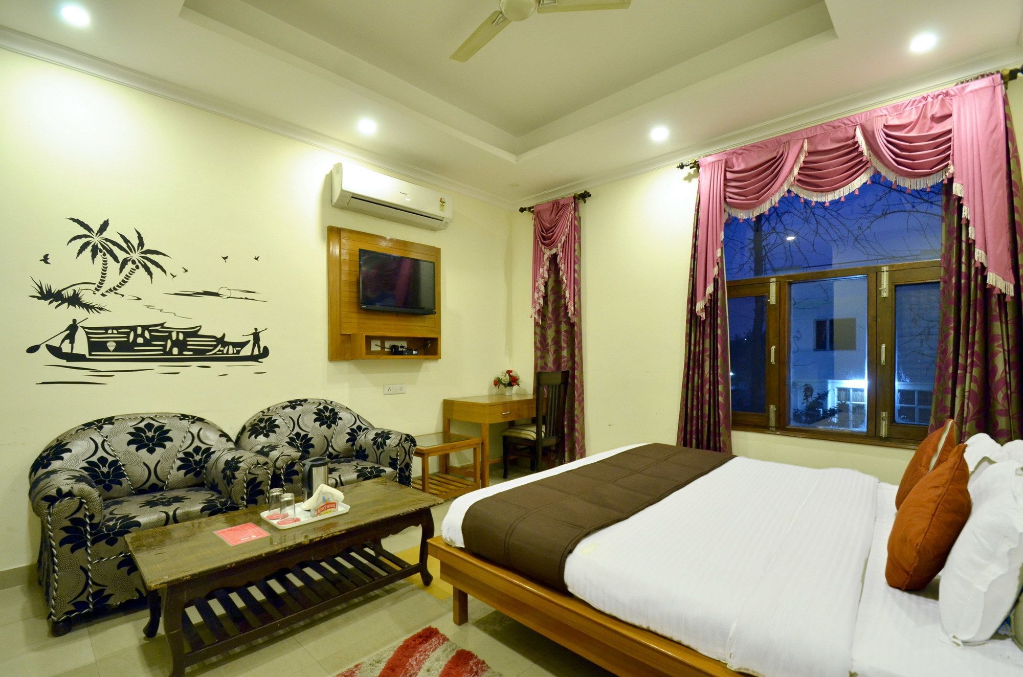 Oyo 5190 Hotel Golden Inn Chandigarh Ngoại thất bức ảnh